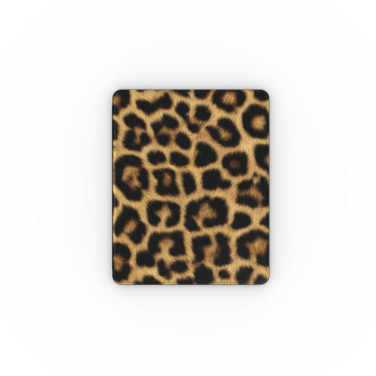 Gesloten panterprint iPad Case uit de Wild Patterns-collectie